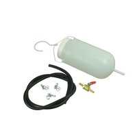 Benzinflasche mit Schlauch und Benzinhahn Probelauf Tank...